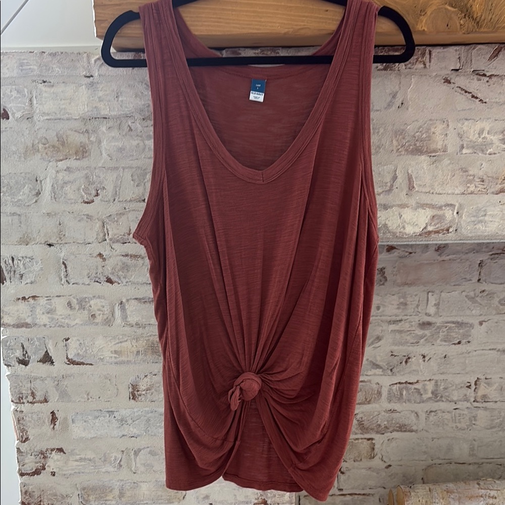 Old Navy Women's Knot Front Tank Top - Rust